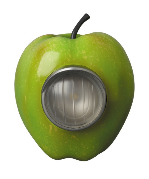 アンダーカバー (UNDERCOVER)からリンゴ型のライト「GILAPPLE GREEN」が発売！│Fullress | スニーカー発売日 抽選情報 ニュースを掲載！ナイキ ジョーダン
