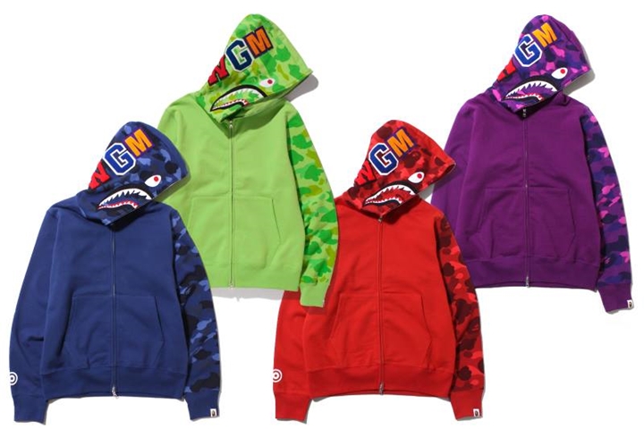 エイプ (A BATHING APE)から、「COLOR CAMO SHARK FULL ZIP HOODIE」と「SHARK VELOUR JERSEY」が発売！