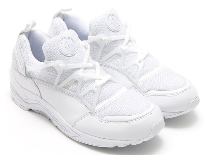 4/29発売！ナイキ エア ハラチ ライト ホワイト (NIKE AIR HUARACHE LIGHT WHITE) [306127-111]