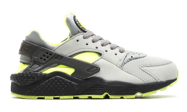 6月発売予定！ナイキ エア ハラチ ダスト (NIKE AIR HUARACHE DUST/VOLT) [318429-019]