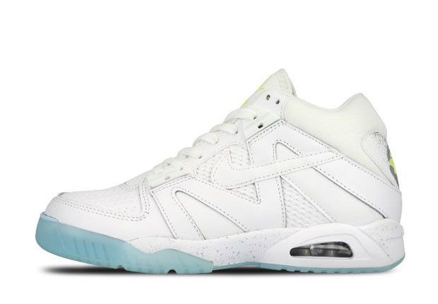 ナイキ エア テック チャレンジ 3 ホワイトアイス (NIKE AIR TECH CHALLENGE 3 WHITE ICE) [749957-101]