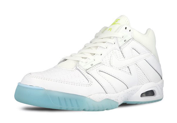 ナイキ エア テック チャレンジ 3 ホワイトアイス (NIKE AIR TECH CHALLENGE 3 WHITE ICE) [749957-101]