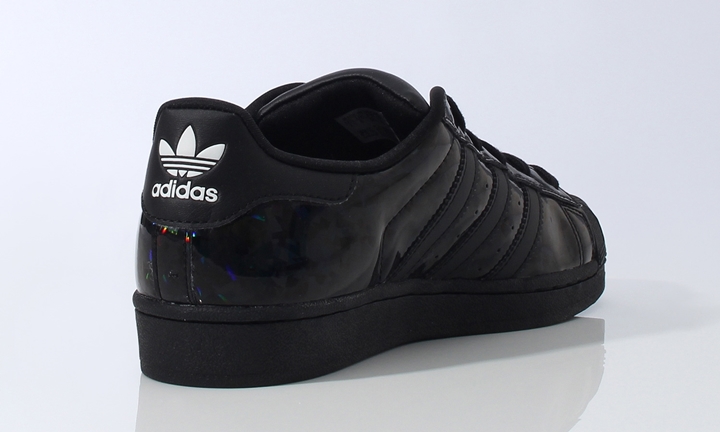 ホログラムでキラキラしたアッパーに！アディダス オリジナルス スーパースター ウイメンズ (adidas Originals SUPERSTAR W) [B35436]