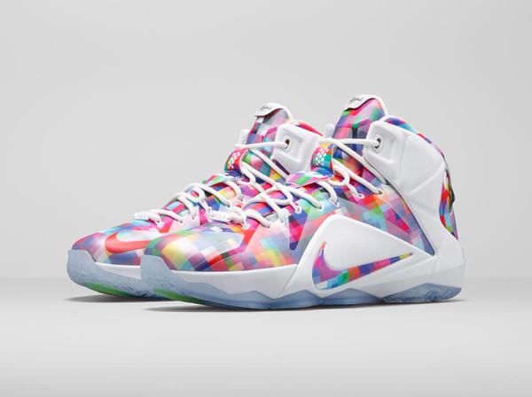 7/18発売】ナイキ レブロン 12 EXT プリズム (NIKE LEBRON XII EXT ...