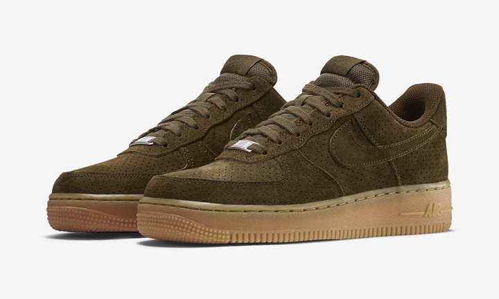 海外展開中！ナイキ エア フォース 1 07 スウェード (NIKE AIR FORCE 1 07 SUEDE) [749263-001] [749263-300]