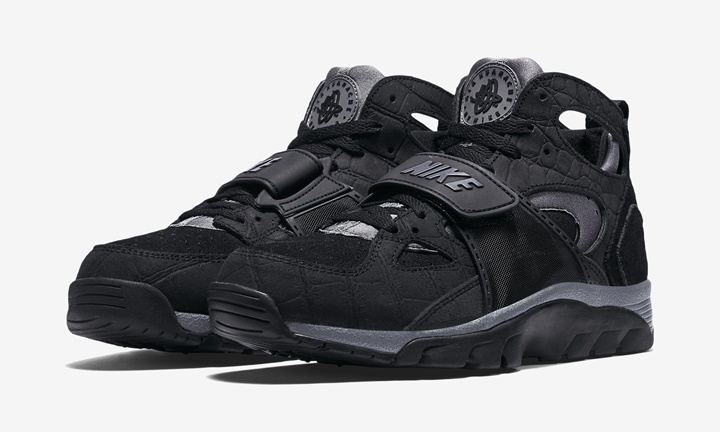 海外展開中！ナイキ エア トレーナー ハラチ ブラック/チャコール (NIKE AIR TRAINER HUARACHE BLACK/CHARCOAL) [679083-019]