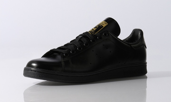 超高級レザーを使用した極黒スタンスミスが発売中！(アディダス オリジナルス adidas Originals STANSMITH TF) [S74934]