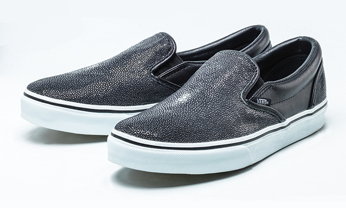 エイの革を使用した7万円のバンズ スリッポン(VANS SLIP-ON)がスタンプタウン(STUMPTOWN)で発売