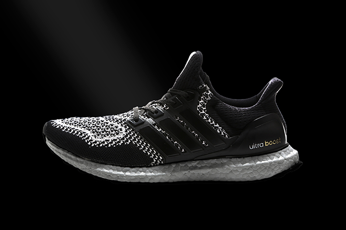 リフレクト糸を使用したアディダス ウルトラブースト新モデル「グロー リミテッド (adidas ULTRA BOOST GLOW LTD)」が12/4に発売！