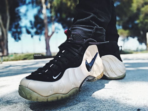 12/19発売予定！ナイキ エア フォームポジット プロ ホワイト/ブラック (NIKE AIR FOAMPOSITE PRO WHITE/BLACK) [624041-100]