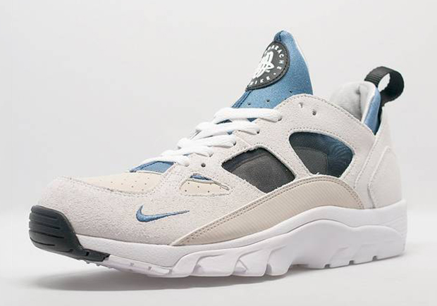 海外展開！ナイキ エア トレイナー ハラチ “ホワイト/フォトブルー” (NIKE AIR TRAINER HUARACHE “White/Photo Blue”) [749447-006]