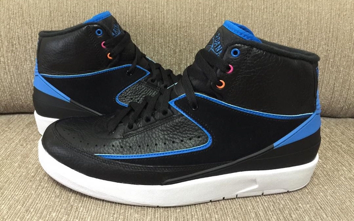 NIKE AIR JORDAN 2 RETRO RADIO RAHEEM