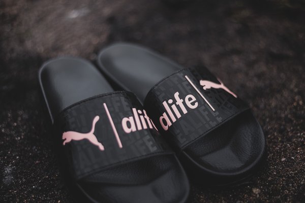 海外展開！ALIFE × PUMA LEADCAT SLIDE (エ－ライフ プーマ)