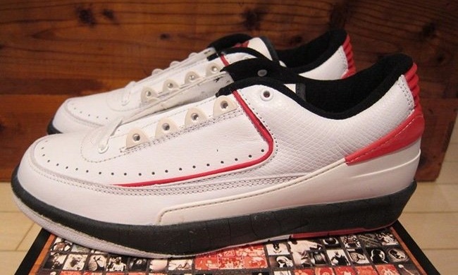 jordan 2 low chicago