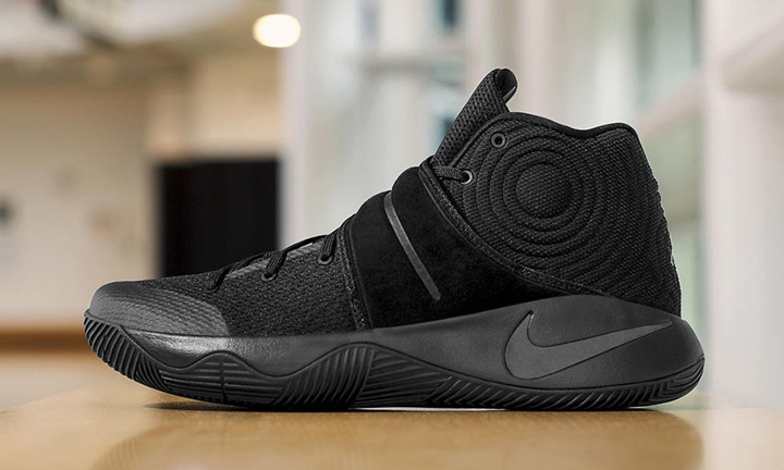 6/2発売！トリプルブラックのナイキ カイリー 2 (NIKE KYRIE 2 “Triple Black")