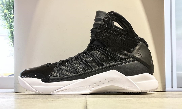 ナイキ ハイパーダンク ラックス “ブラック/ホワイト” (NIKE HYPERDUNK LUX “Black/White”) [818137-001,100]