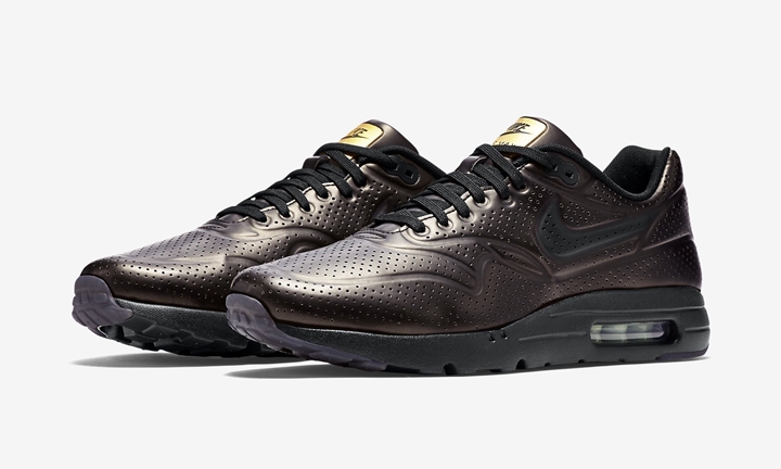 エナメル調のナイキ エア マックス 1 ウルトラ モアレ “メタリック ゴールド” (NIKE AIR MAX 1 ULTRA MOIRE “Metallic Gold”) [705297-700]