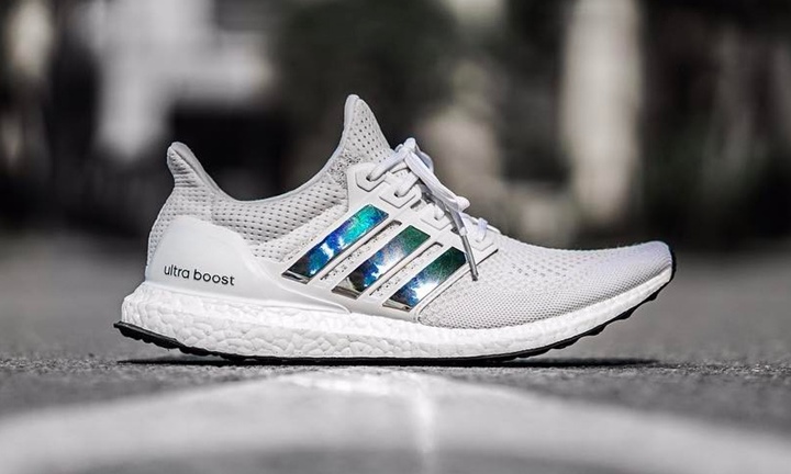 【リーク】イリディセント ストライプのadidas ULTRA BOOST 3.0 (アディダス ウルトラ ブースト 3.0 "Iridescent Stripes")