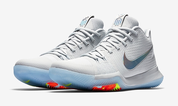 【オフィシャルイメージ】3/16発売！ナイキ カイリー 3 “イリディセント スウッシュ” (NIKE KYRIE 3 “Iridescent Swoosh”) [852416-001]