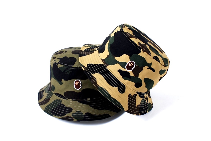 A BATHING APEからワンポイントで入ったAPE HEADをBAPEオリジナルカモ柄の1ST CAMO に合わせた「BUCKET