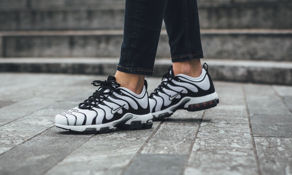 NIKE AIR MAX PLUS TUNED ULTRA 7カラー (ナイキ エア マックス プラス チューンド ウルトラ) [898015-001,100,401][881560-001,100,102,401]