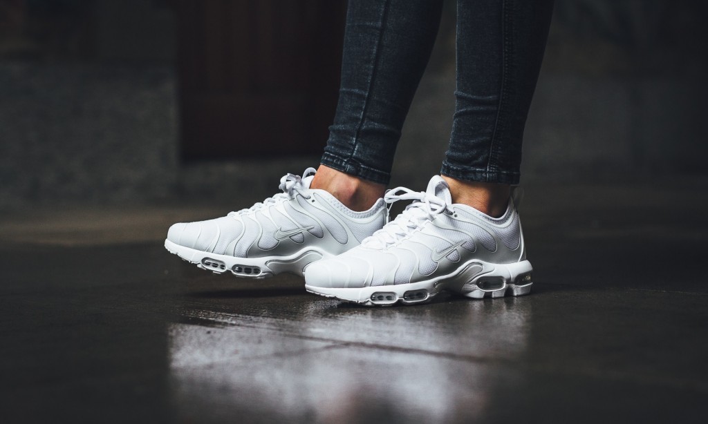 NIKE AIR MAX PLUS TUNED ULTRA 7カラー (ナイキ エア マックス プラス チューンド ウルトラ) [898015-001,100,401][881560-001,100,102,401]