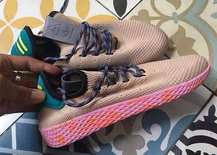 Pharrell Williams x adidas Originals Human Race “Tan/Pink” (ファレル・ウィリアムス アディダス オリジナルス ヒューマン レース “タン/ピンク”)