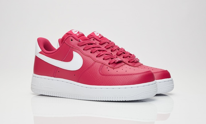 ナイキ ウィメンズ エア フォース 1 07 SE “スポーツ フクシャ” (NIKE WMNS AIR FORCE 1 07 SE “Sport Fuchsia”) [896184-600]