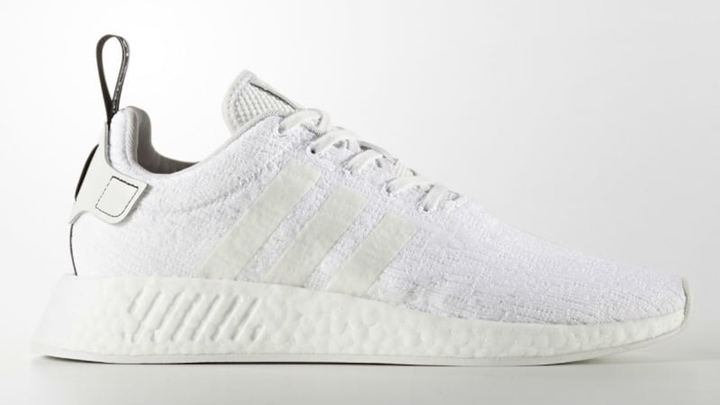 adidas Originals NMD_R2 “Tirple White” (アディダス オリジナルス エヌ エム ディー “トリプル ホワイト”)