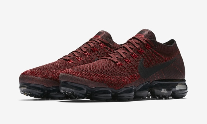 AIR VAPORMAX FLYKNIT ダークチームレッド　赤黒