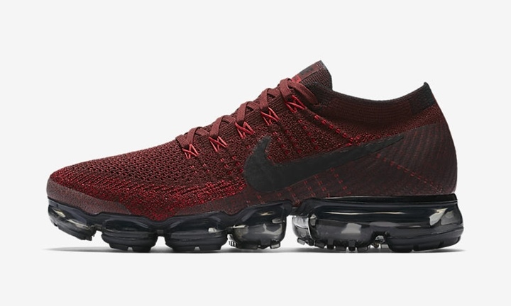 AIR VAPORMAX FLYKNIT ダークチームレッド　赤黒