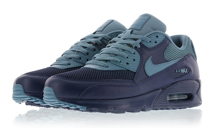 ナイキ エア マックス 90 エッセンシャル “ミッドナイト ネイビー/スモーキー ブルー” (NIKE AIR MAX 90 ESSENTIAL “Midnight Navy/Smokey Blue”) [537384-420]