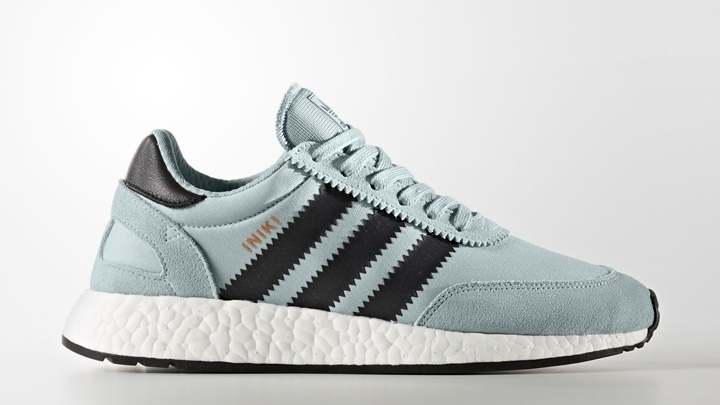 アディダス ウィメンズ オリジナルス イニキ ランナー “ブルー” (adidas Originals WMNS INIKI RUNNER “Blue”) [BY9096]