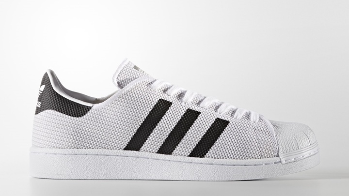 メッシュを装備したadidas Originals SUPERSTAR “White/Core Black” (アディダス オリジナルス スーパースター “ホワイト/コア ブラック”) [BY8713]