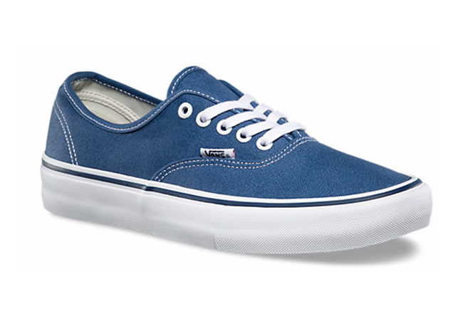 VANS AUTHENTIC PRO “STV NAVY/WHITE” (バンズ オーセンティック プロ)