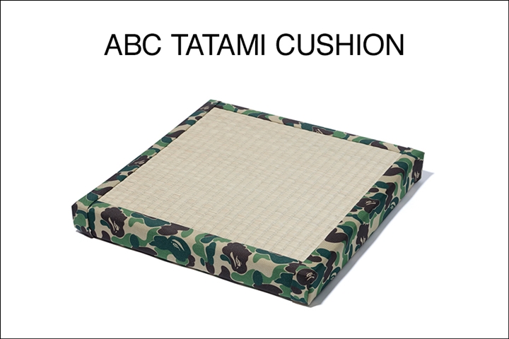 THIS IS "TATAMI"！A BATHING APEからいぐさ100％を使用した畳クッション「ABC TATAMI CUSHION」が7/15発売 (ア ベイシング エイプ)