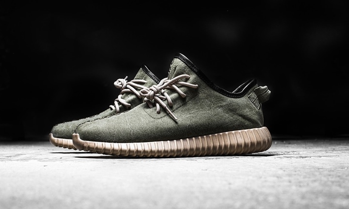 米軍の素材を使用した定価22万円のadidas Originals YEEZY 350 BOOST V2 カスタムが1足限定でリリース！