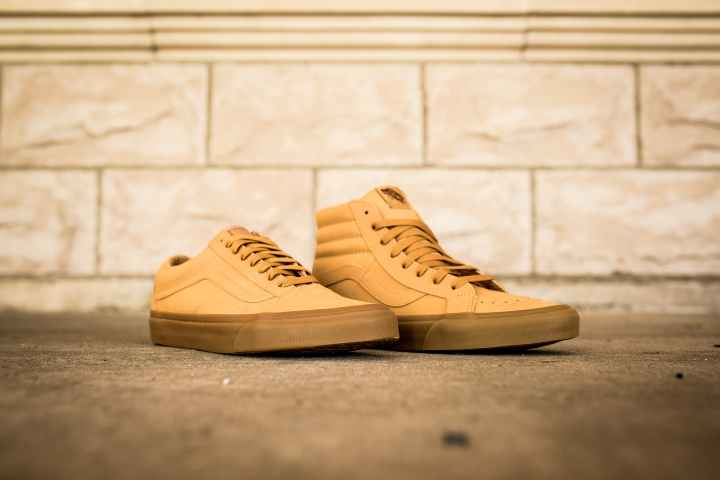 海外展開！VANS 2017 FALL Light Gum OLD SKOOL/Sk8-HI "Vansbuck Pack" (バンズ 2017年 秋モデル ライトガム)