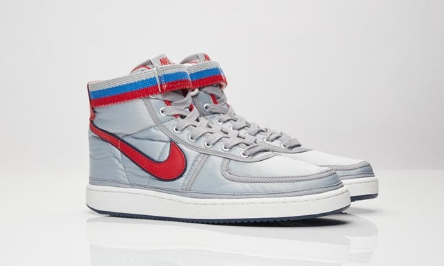 ナイキ ヴァンダル ハイ シュプリーム QS “メタリック シルバー” (NIKE VANDAL HIGH SUPREME QS “Metallic Silver”) [AH8652-001]