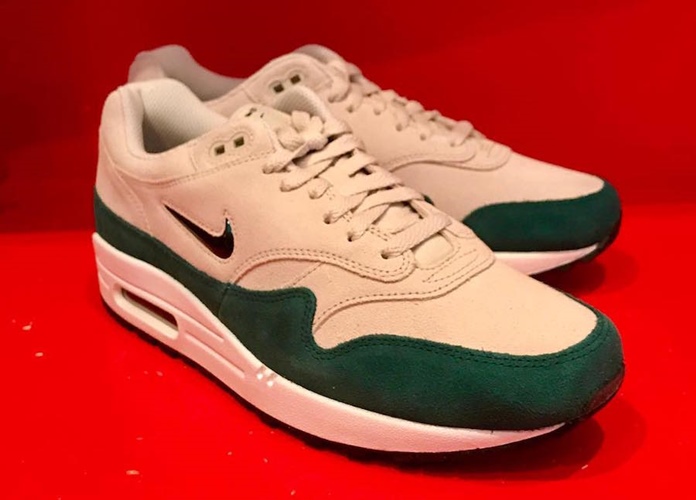 ナイキ エア マックス 1 プレミアム SC ジュエル “グリーン/ホワイト” (NIKE AIR MAX 1 PREMIUM SC Jewel “Green/White”) [918354-003]