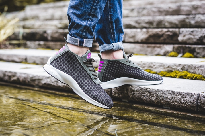 nike air woven boot