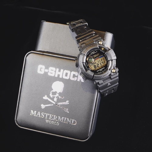 mastermind WORLD × G-SHOCK FROGMANが10/27～伊勢丹で発売 (マスターマインド ワールド Gショック ジーショック)