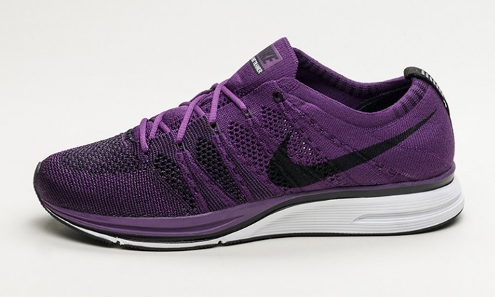 nike flyknit trainer purple