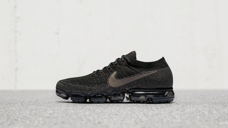 11/2発売予定！ナイキラボ エア ヴェイパーマックス “ダーク マッシュルーム/トータル クリムゾン” (NIKELAB AIR VAPORMAX “Dark Mushroom/Total Crimson”) [899473-010]