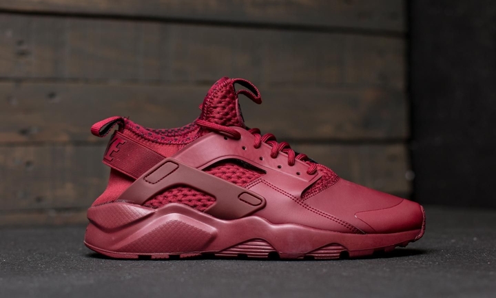 nike air huarache run ultra se red