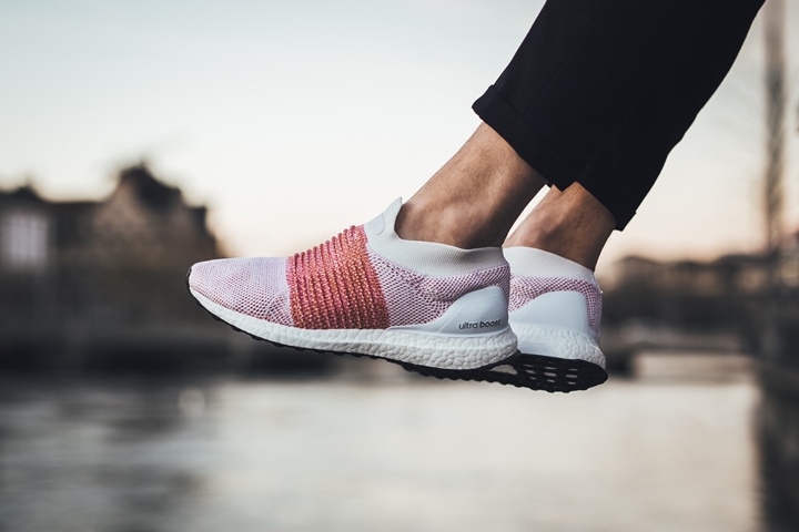 アディダス ウルトラ ブースト レースレス “ホワイト/トーレス スカーレット” (adidas ULTRA BOOST LACELESS “White/Trace Scarlet”) [BB6136]