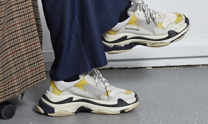 BALENCIAGA Triple-s ホワイト/イエローがDSMGにて11/30発売 (バレンシアガ トリプル ソール)