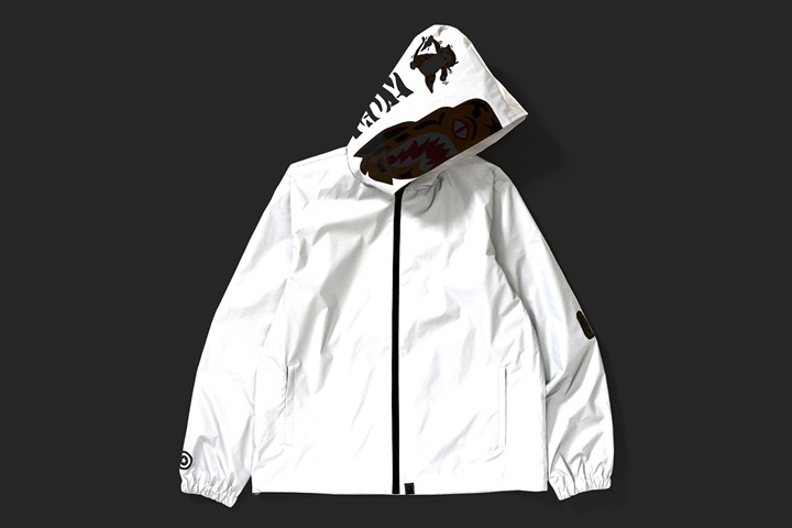 A BATHING APEからリフレクティブ素材のボディにタイガーモチーフをフーディーに落とし込んだ「REFLECTOR TIGER HOODIE JACKET」が12/9発売 (ア ベイシング エイプ)