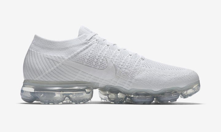 NIKE AIR VAPORMAX FLYKNIT whiteChristmas