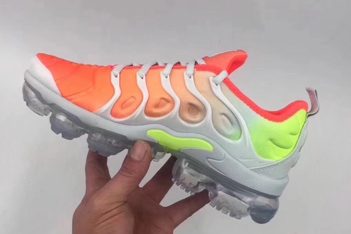 【リーク】ネオンイエローカラーを取り入れたナイキ エア ヴェイパーマックス プラス (NIKE AIR VAPORMAX PLUS “Neon Yellow”) [AO4550-003]